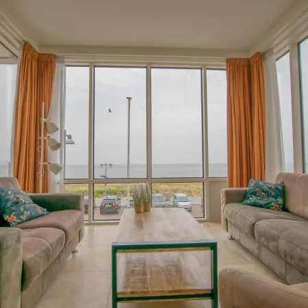 Krab Aan Zee * Egmond aan Zee