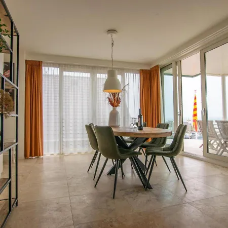 Krab Aan Zee * Egmond aan Zee