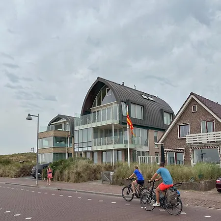 Krab Aan Zee 에크몬드안지