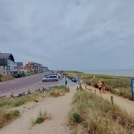 아파트 Krab Aan Zee *